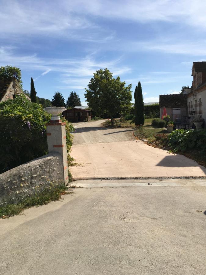 La Ferme De La Maugerie Acomodação com café da manhã Thoury Exterior foto